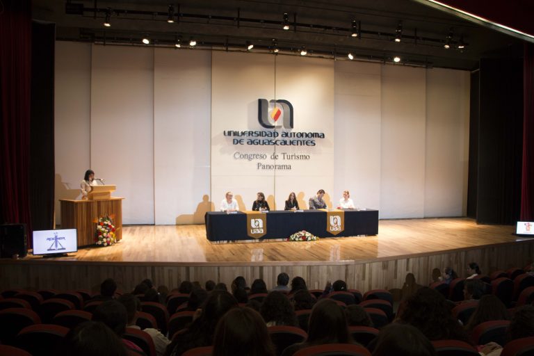 Congreso Regional de Turismo arrancó en la UAA