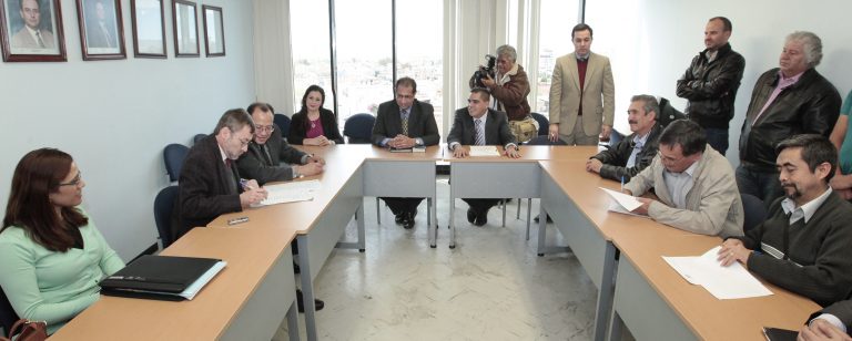 La UAA concede a académicos aumento salarial de 3.9%