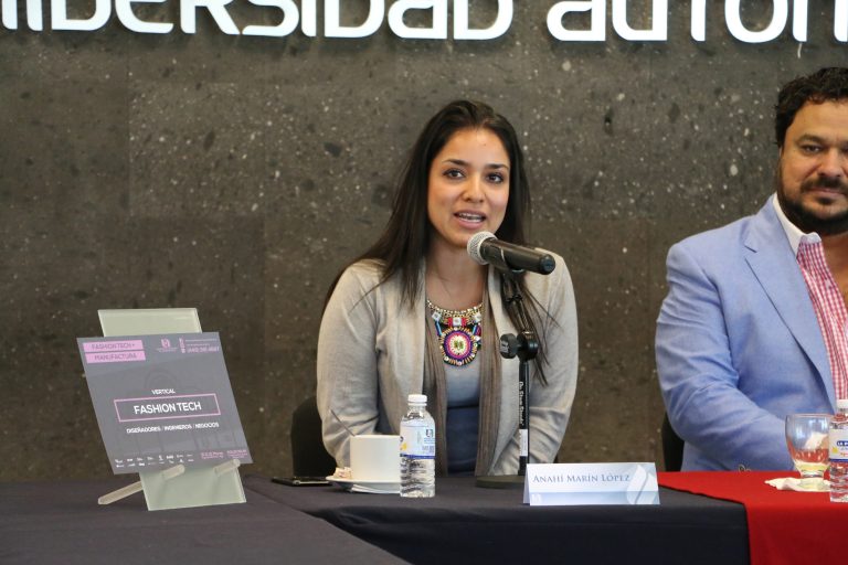 Ellos retan a estudiantes de la UAA a crear empresas en 54 hrs