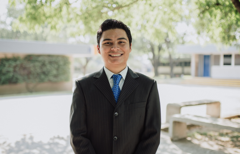 Luis Arturo Rosas; Docente UAA