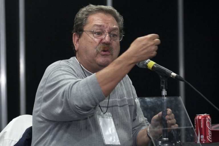 Paco Ignacio Taibo II, a la cabeza de la lectura en México