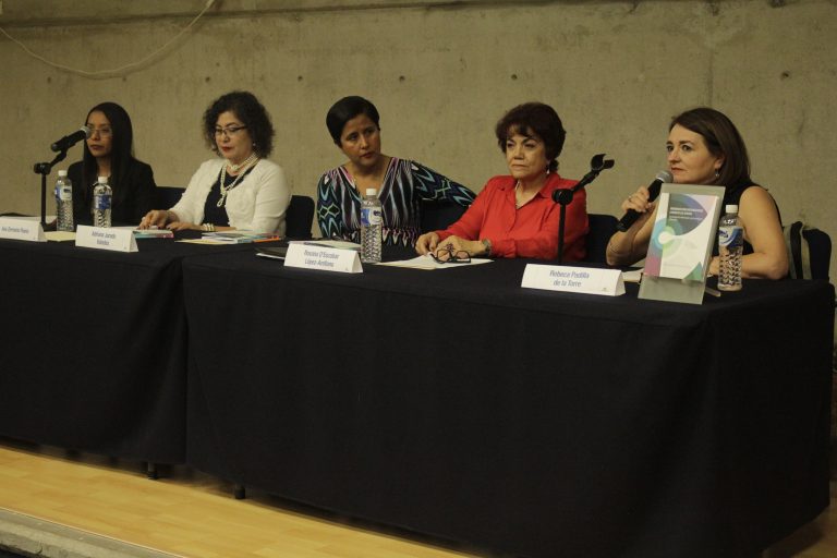 Presentación del Libro “Itinerarios Para Organizaciones a Favor de los Jóvenes”