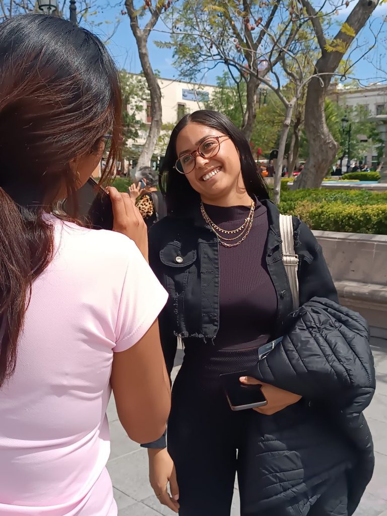 No Convence a Jóvenes Elenco en “Foro de las Estrellas