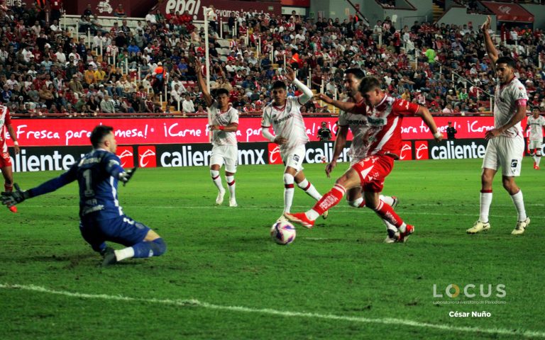 Necaxa pierde opciones de clasificar y a su entrenador con el 1-3 ante Toluca