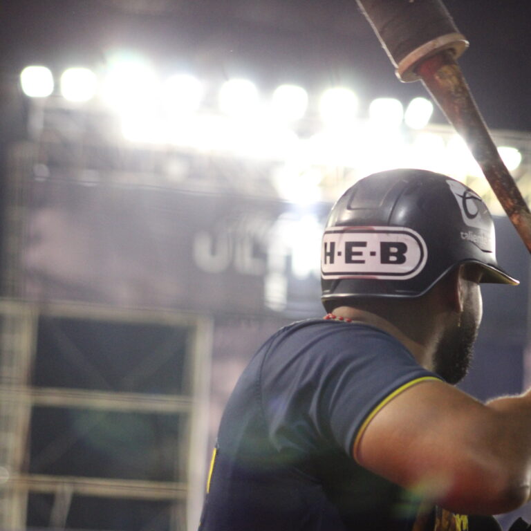 Tecos se Queda con el Segundo de la Serie