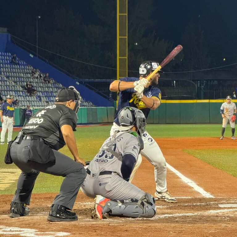 A Palazos, Rieleros da la Bienvenida a Sultanes, 10 – 0