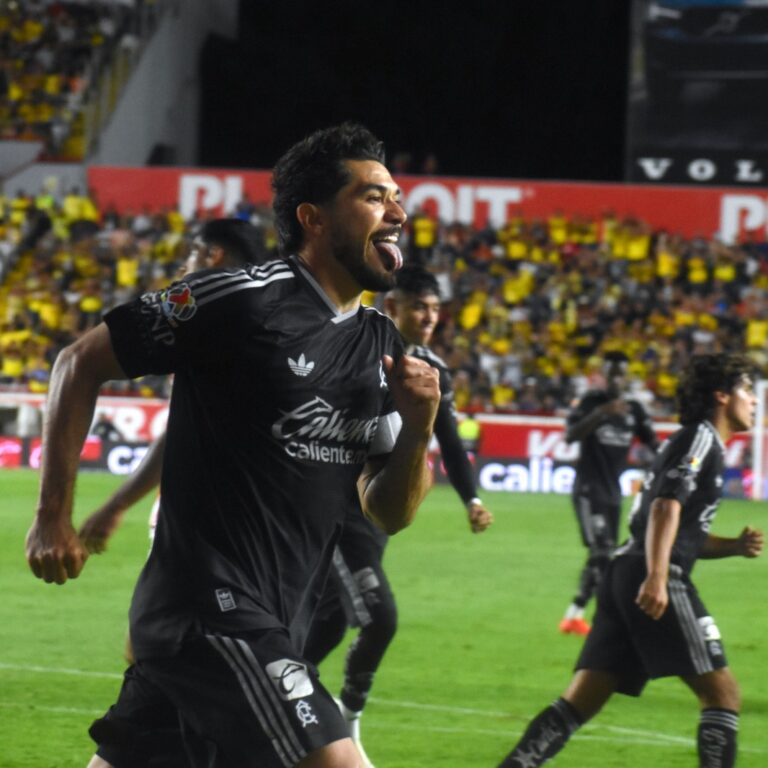 El Victoria se pintó de amarillo y América remontó al Necaxa